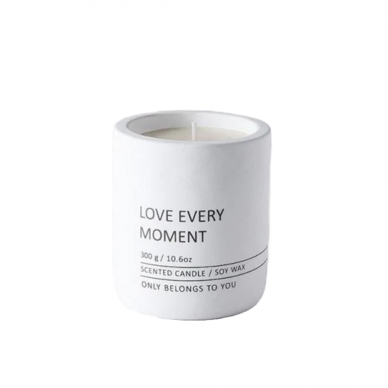 Love Every Moment Candle